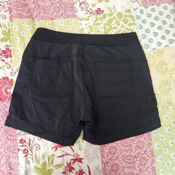 Athleta Women's Black Cargo Casual 4" Inseam Outdoor Hiking Short Size 6 - Picture 2 of 9